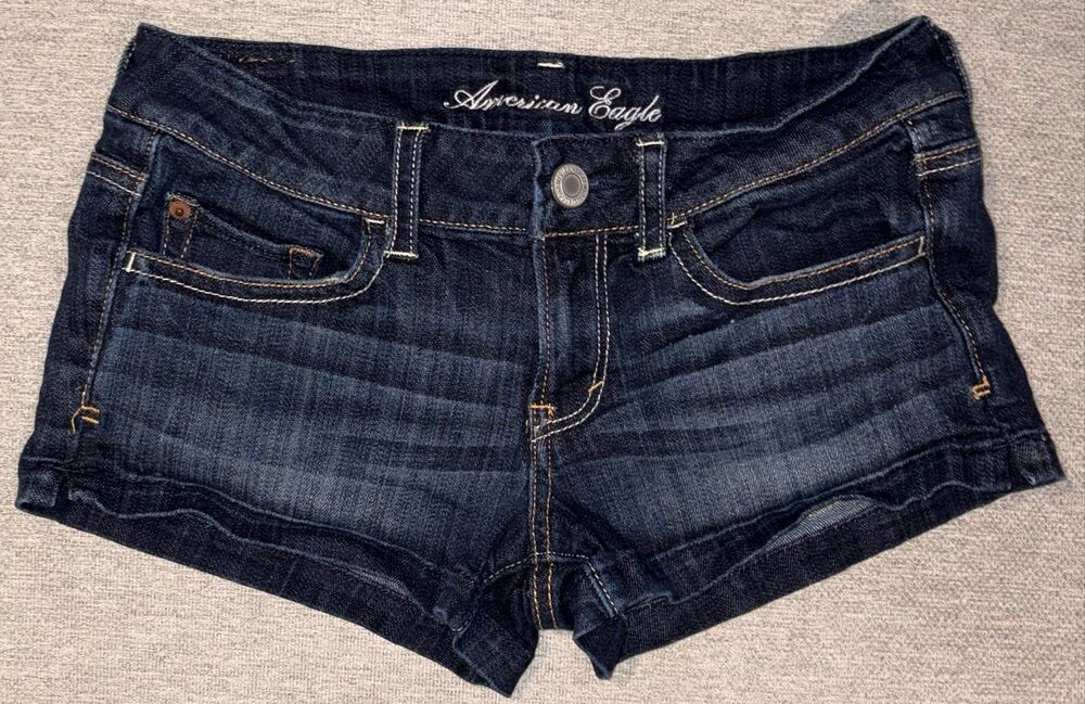American Eagle vintage y2k Jean shorts size 4